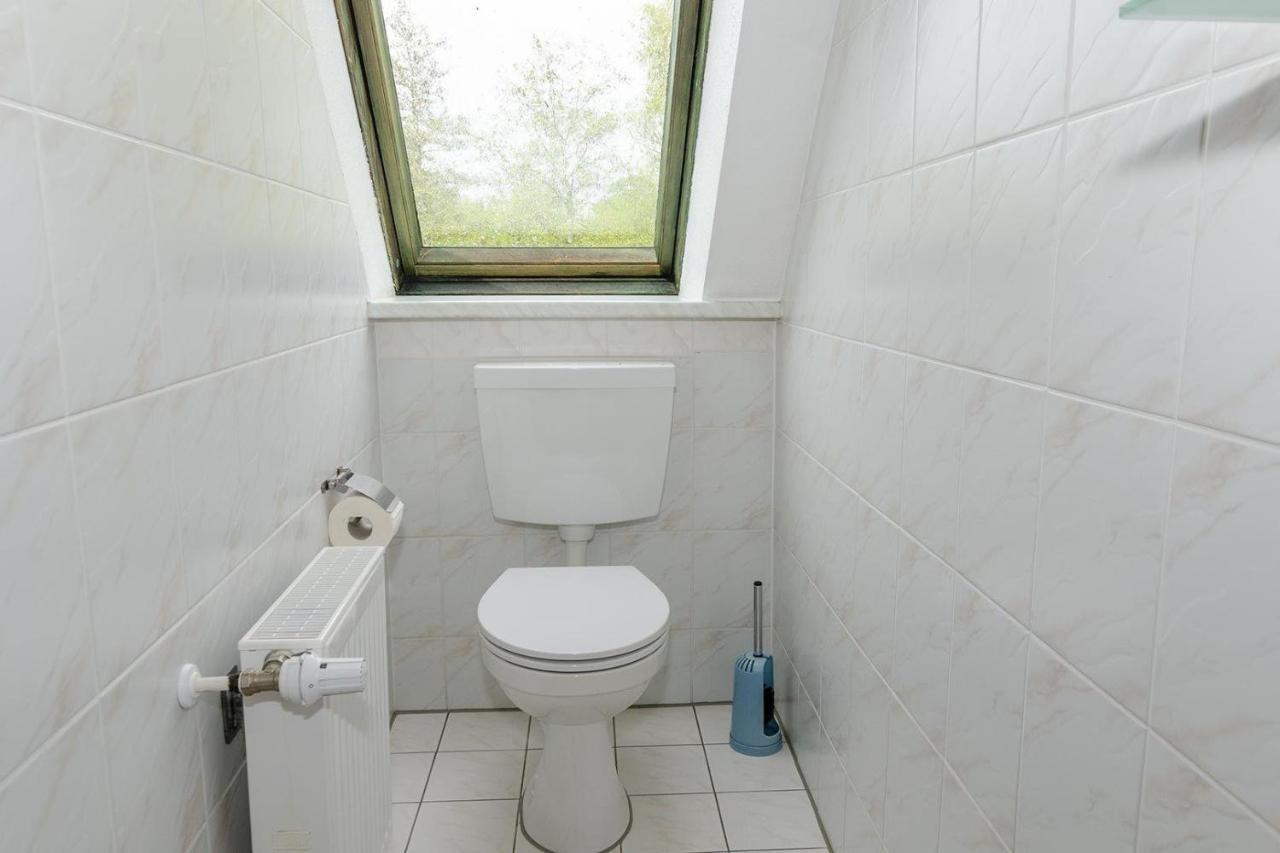 Ferienwohnung-Auf-Ruegen-Fuer-3-Erwachsene-Und-1-Kind-In-Schaprode-Zi6 Exterior foto